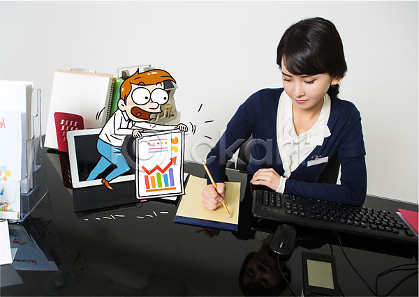 20대 남자 두명 성인 여자 한국인 AI(파일형식) 편집이미지 포토일러 공책 그래프 기록 마우스 비즈니스라이프 비즈니스맨 비즈니스우먼 앉기 연필 책상 키보드 태블릿