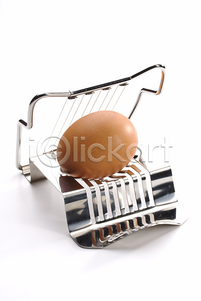 사람없음 JPG 포토 해외이미지 가사 건강 계란 고립 공구 먹기 삶기 아침식사 요리 음식 주방 커터 해외202004 흰배경
