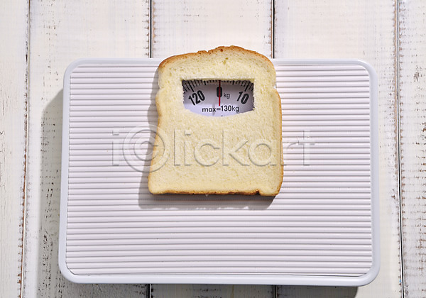 목표 사람없음 JPG 포토 나무배경 다이어트 목재 식빵 체중계