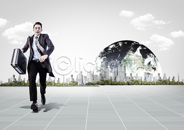 20대 남자 성인 한국인 한명 PSD 편집이미지 구름(자연) 글로벌비즈니스 달리기 비즈니스 비즈니스맨 빌딩 서류가방 전신 지구 편집