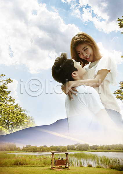 20대 남자 성인 여러명 여자 한국인 PSD 편집이미지 구름(자연) 나무 마주보기 벤치 산 상반신 앉기 웃음 커플 편집 포옹 하늘 호수