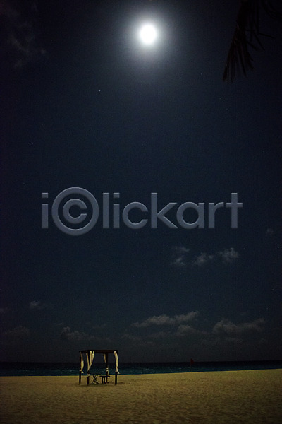 사람없음 JPG 포토 달 달빛 모래사장 야간 야경 야외 칸쿤 해변 휴양지