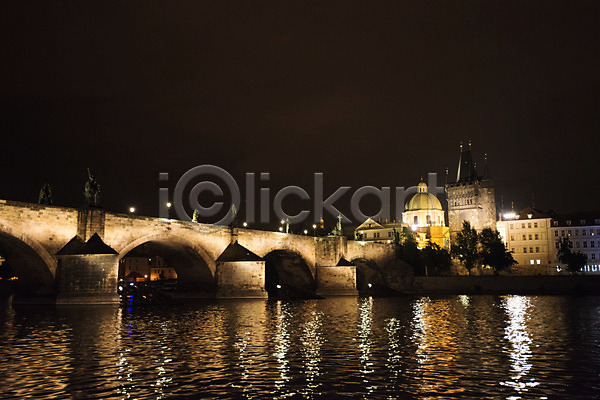 사람없음 JPG 포토 다리(건축물) 블타바강 야간 야경 야외 여행 유럽 체코 카를교 풍경(경치) 프라하