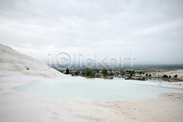 사람없음 JPG 포토 돌 마을 석회 야외 여행 온천 주간 튀르키예 파묵칼레 풍경(경치) 흰색