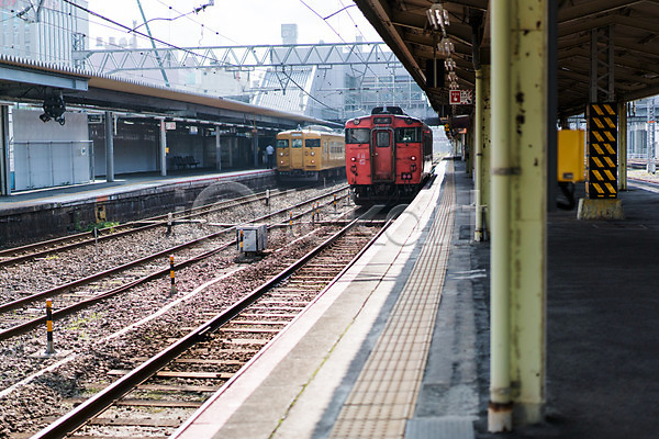 사람없음 JPG 포토 기찻길 야외 일본 전철 전철역 주간 철도의날 풍경(경치) 해외풍경