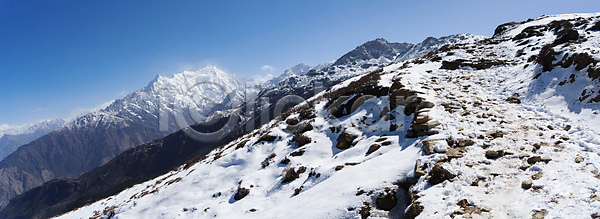 사람없음 JPG 포토 해외이미지 구름 네팔 산 생태학 아시아 여름 여행 자연 절정 파노라마 풍경 하늘 하이킹 해외202004 해외포토 휴가 히말라야