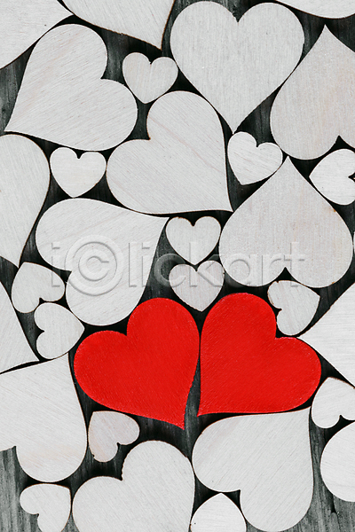 사랑 사람없음 JPG 포토 해외이미지 디자인 목재 백그라운드 빨간색 장식 하트 해외202004