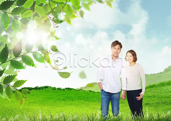 30대 남자 두명 성인 여자 한국인 PSD 편집이미지 구름(자연) 나뭇잎 부부 상반신 손잡기 웃음 잔디 편집 하늘