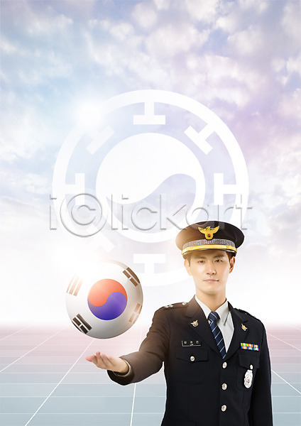 20대 남자 성인 한국인 한명 PSD 편집이미지 경찰 경찰복 구름(자연) 비즈니스 상반신 직업 태극기 편집 하늘