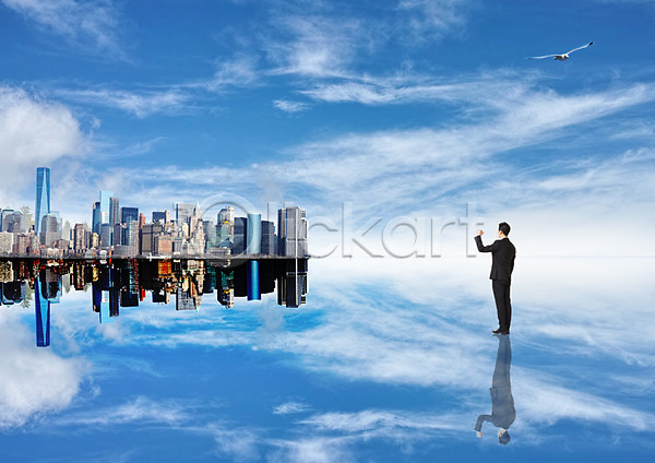 남자 성인 한명 PSD 뒷모습 편집이미지 갈매기 구름(자연) 그림자 도시 비즈니스 비즈니스맨 빌딩 서기 파이팅 편집 하늘