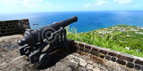 사람없음 JPG 포토 해외이미지 군용 대포 바다 산 섬 성 언덕 역사 영국 옛날 재산 총 해외202004 해외포토