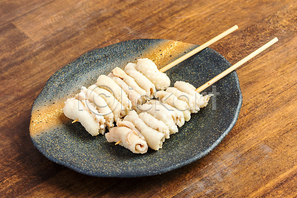 사람없음 JPG 포토 꼬치 꼬치구이 생고기 육류 음식 일본음식 접시