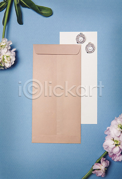 사람없음 JPG 포토 결혼 결혼소품 공백 귀걸이 꽃 백그라운드 봉투 오브젝트 청첩장 카피스페이스