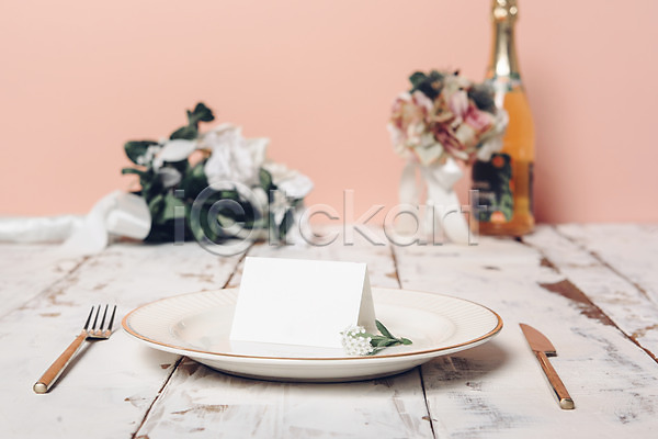 사람없음 JPG 포토 결혼 결혼소품 공백 나이프 백그라운드 샴페인 오브젝트 웨딩테이블 접시 카피스페이스 포크