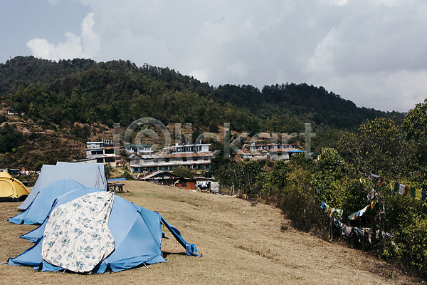 사람없음 JPG 포토 구름(자연) 나무 네팔 산 안나푸르나 야외 자연 주간 텐트 풍경(경치) 해외풍경