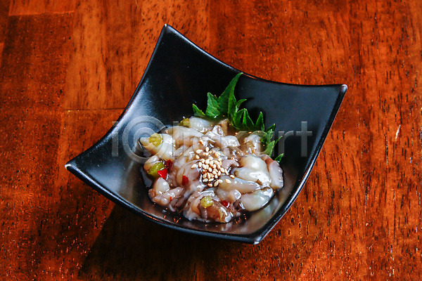 사람없음 JPG 포토 깻잎 오징어 오징어젓갈 음식 일본음식 접시 젓갈 해산물