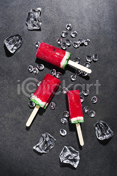 사람없음 JPG 포토 하이앵글 과일 과채 막대아이스크림 백그라운드 수박 스튜디오촬영 실내 아이스크림 얼음 여름(계절) 여름음식 제철과일 제철음식