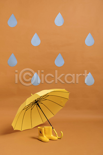 사람없음 JPG 포토 노란색 비(날씨) 빗방울 스튜디오촬영 실내 여름(계절) 우산 장마 장화