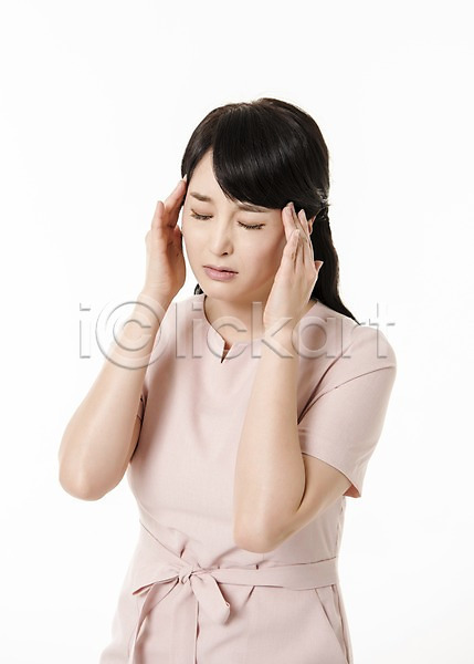 고통 30대 성인 성인여자한명만 여자 한국인 한명 JPG 앞모습 포토 누름 두통 머리 상반신 서기 스튜디오촬영 실내 찡그림