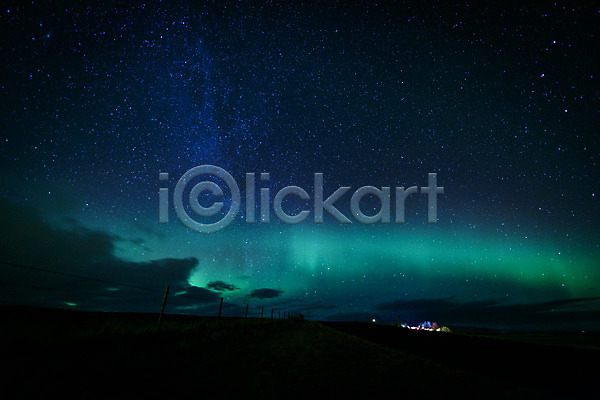 사람없음 JPG 포토 구름(자연) 밤하늘 별 아이슬란드 야간 야외 오로라 유럽 유럽풍경 풍경(경치) 해외풍경