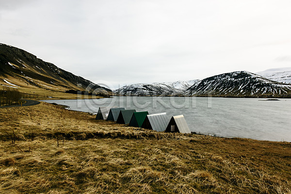 사람없음 JPG 포토 산 아이슬란드 야외 유럽 유럽풍경 자연 주간 창고 초원(자연) 풍경(경치) 해외풍경 호수