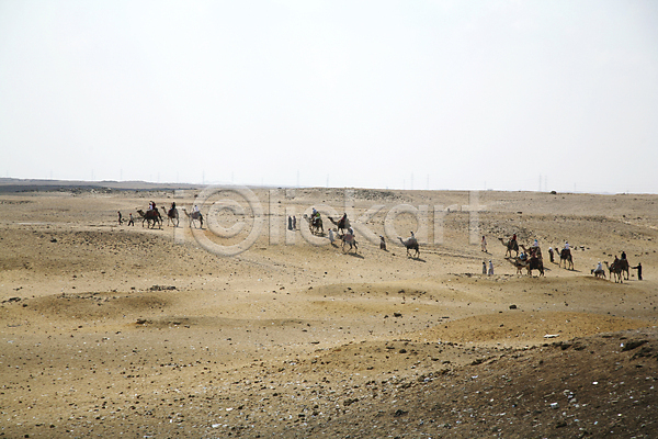사람없음 JPG 포토 해외이미지 낙타 모래 무덤 사막 아프리카 여행 여행객 역사 오아시스 왕 이집트 카라반 카이로 파라오 피라미드 해외202004 휴가