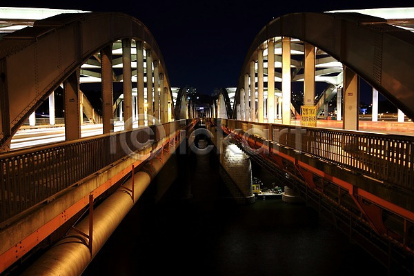 사람없음 JPG 포토 강 다리(건축물) 도로 도시 아치 야간 야경 야외 원근감 풍경(경치) 한강 한국