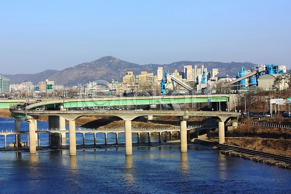 사람없음 JPG 포토 강 다리(건축물) 도시 빌딩 산 야외 주간 풍경(경치) 하늘 한강 한국