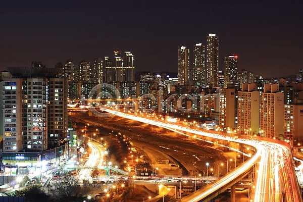사람없음 JPG 포토 도로 도시 도심 모션 빌딩 아파트 야간 야경 야외 풍경(경치) 한국