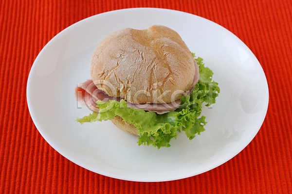 사람없음 JPG 포토 해외이미지 냅킨 단절 빵 상추 샌드위치 소풍 속도 식사 아침식사 음식 접시 해외202004 햄