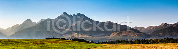 신선 사람없음 JPG 포토 해외이미지 계곡 계절 구름 꽃 나무 날씨 내추럴 농업 마을 밭 산 숲 슬로바키아 시골 야외 언덕 여름 유럽 자연 초록색 파노라마 파란색 풍경 하늘 해외202004 해외포토 환경