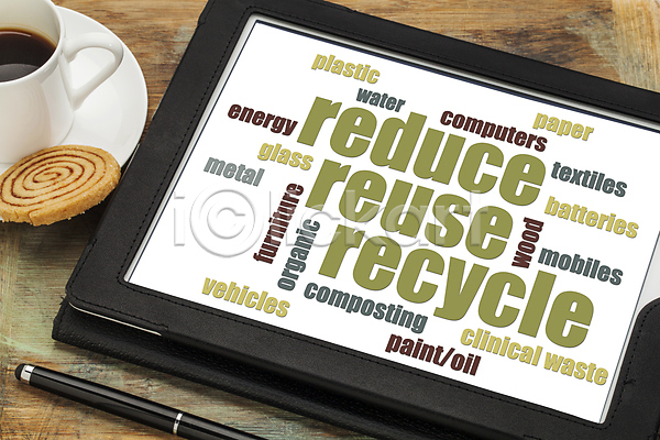 사람없음 JPG 포토 해외이미지 금속 물 에너지 유리 재활용 종이 줄이기 초록색 커피 컨셉 컴퓨터 태블릿 플라스틱 해외202004 환경