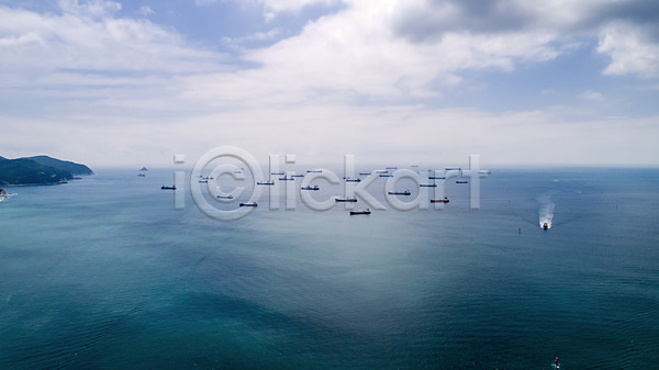 사람없음 JPG 포토 하이앵글 항공촬영 구름(자연) 바다 배(교통) 부산 야외 운해 주간 풍경(경치) 하늘 한국