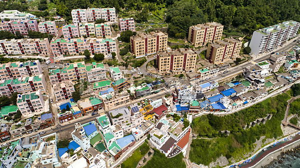 사람없음 JPG 포토 하이앵글 항공촬영 건물 나무 마을 부산 빌딩 아파트 야외 영도 주간 풍경(경치) 한국 흰여울문화마을