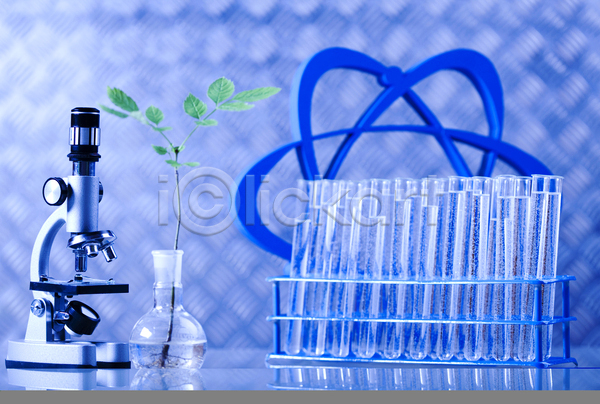사람없음 JPG 포토 해외이미지 비커 식물 실내 실험 실험실 액체 파란배경 플라스크 해외202004 현미경 화학 화학실험