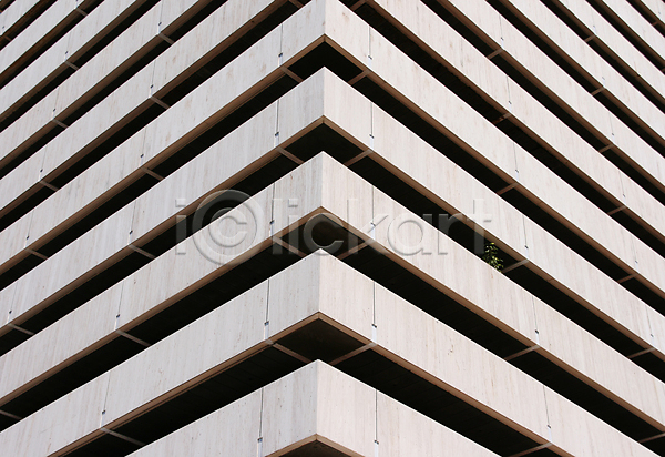 새로움 사람없음 JPG 포토 해외이미지 가로 건물 건축가 건축양식 대리석 디자인 모서리 묘사 미니멀 백그라운드 스타일 유리 질감 창문 해외202004