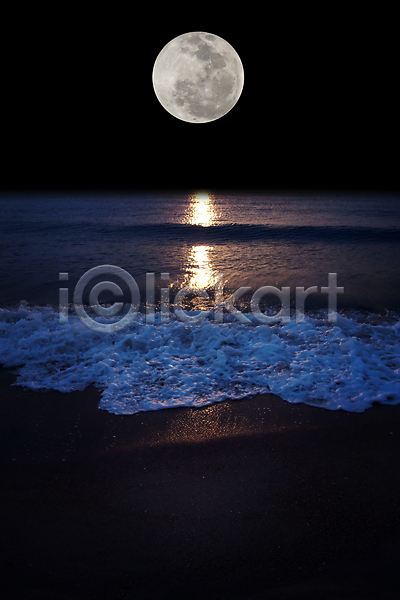 사람없음 JPG 포토 해외이미지 달 보름달 야간 야외 풍경(경치) 해변 해외202004
