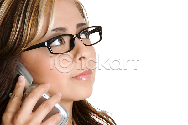 매끈함 20대 30대 성인 여자 한명 JPG 포토 해외이미지 눈(신체부위) 대화 모바일 무선전화기 백그라운드 비즈니스 비즈니스우먼 사업가 세포 안경 얼굴 우주 응시 의사소통 전화기 직업 카피스페이스 피부 해외202004 핸드폰 흰배경 흰색 히스패닉