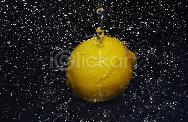 사람없음 JPG 근접촬영 포토 과일 레몬 물 물방울 백그라운드 스튜디오촬영 식물 웰빙 향료
