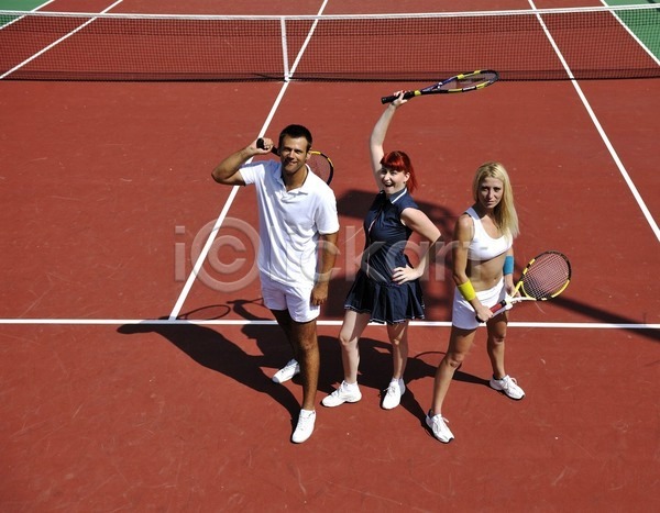 남자 성인 성인만 여자 JPG 포토 해외이미지 경기 스포츠 야외 테니스 테니스라켓 테니스장 해외202004