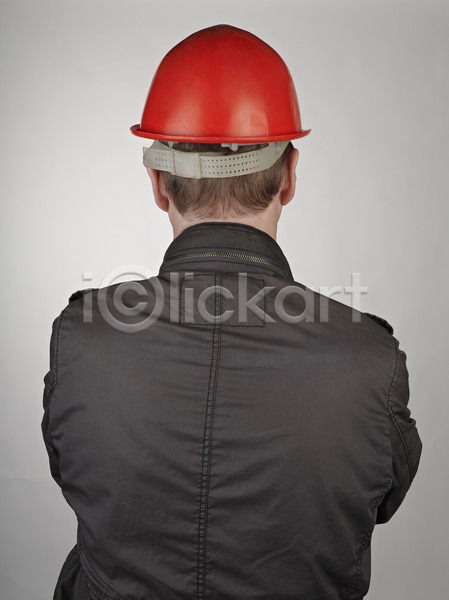 보호 사람 성인 한명 JPG 포토 해외이미지 1 가스 건축업자 계약자 긍정 노동자 도구 보여주기 빨간색 산업 상자 쇼 업무 우주 유니폼 장비 종업원 직업 해외202004 헬멧