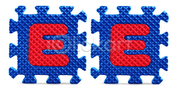 침묵 사람없음 어린이 JPG 포토 해외이미지 거품 게임 고립 교육 기본 놀이 닫기 모임 문제 문해 방 백그라운드 블록 손 알파벳 연결 오브젝트 자르기 장난감 조각 컨셉 컬러풀 통신 퍼즐 편지 학교 해외202004 해외포토 흰배경