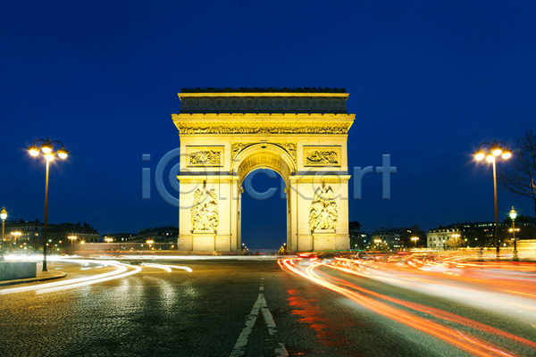 사람없음 JPG 포토 해외이미지 가로등 건축물 건축양식 도로 도시 빛 야간 야외 에투알개선문 파리(프랑스) 풍경(경치) 프랑스 해외202004
