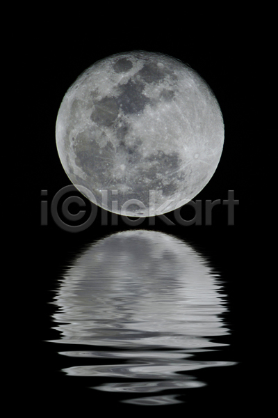 사람없음 JPG 포토 해외이미지 달 반사 보름달 야간 야외 해외202004 회색