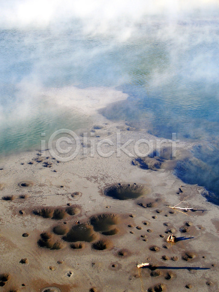 뜨거움 새로움 특별함 사람없음 JPG 포토 해외이미지 가스 거품 공원 과학 내추럴 뉴질랜드 당구 더위 물 봄 수소 수증기 안개 유황 자연 지열 진흙 추상 해외202004