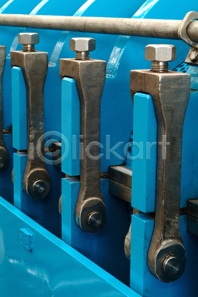 사람없음 JPG 포토 해외이미지 고체 공장 금속 기계 묘사 무거움 볼트 부분 철강 파란색 해외202004 힘