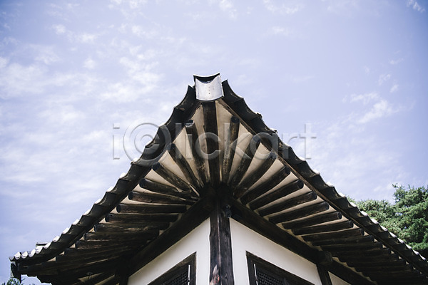 사람없음 JPG 포토 경상북도 군자마을 안동 야외 전통 주간 지붕 지붕처마 풍경(경치) 하늘 한국 한옥