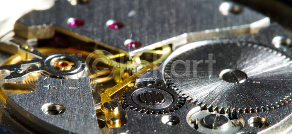 사람없음 JPG 포토 해외이미지 골동품 공학 금속 기계 기어 내부 되감기 바퀴 보석 부분 손목시계 순간 시간 시계 실내 옛날 원형 유물 주머니 철 철강 크리스탈 태엽 해외202004 해외포토