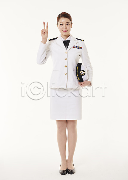 20대 성인 성인여자한명만 여자 한국인 한명 JPG 앞모습 포토 2 서기 손짓 스튜디오촬영 실내 여군 전신 해군 해군복