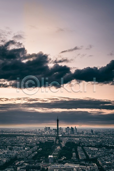 사람없음 JPG 포토 건물 구름(자연) 도시 라데팡스 야간 야외 에펠탑 유럽 유럽풍경 일몰 파리(프랑스) 풍경(경치) 프랑스 하늘